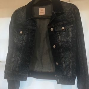 Lularoe Jaxon Jean Jacket with leopard print!!!